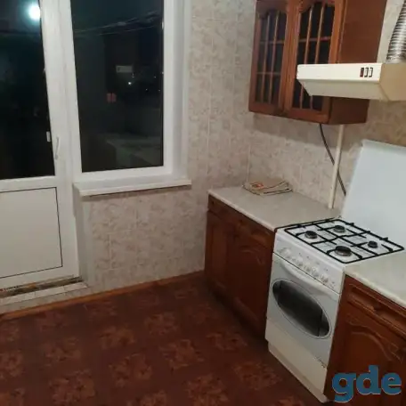 Сдам трёхкомнатную квартиру по улице Тополёвой 21, фотография 3