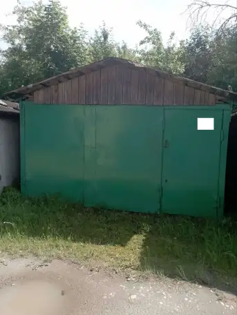 Продам гараж Индустриальный ЖБИ 4х6м, Район индустриальный, фотография 1