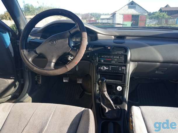 Mazda 1993 год, 1.8 бензин. Пробег км седан, фотография 4