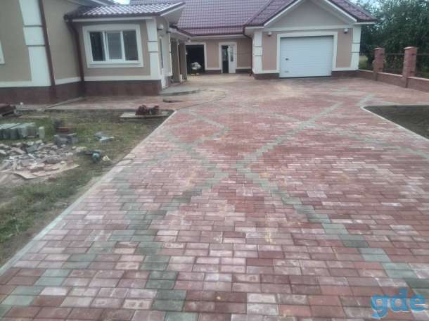 Укладка тротуарной плитки., фотография 1