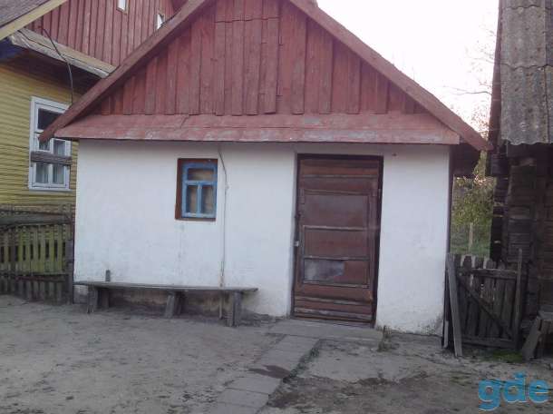 Продаётся добротный деревянный жилой дом с хозпостройками и участком, фотография 7