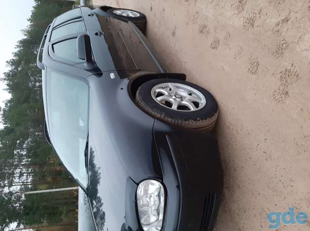Автомобиль Volkswagen Golf IV, фотография 6