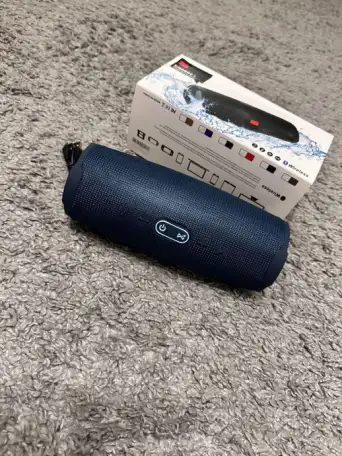 Колонка JBL CHARGE 4 новая ни разу не пользования, фотография 2