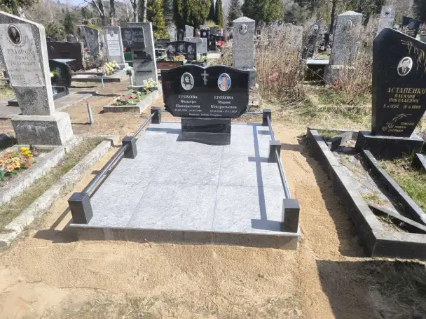 Памятники в заславле, фотография 2