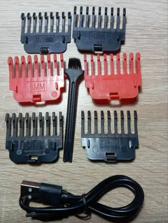 Профессиональный триммер Hiena с LED-дисплеем, фотография 6