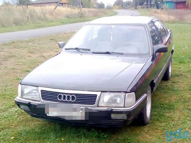 Машина Audi 100, фотография 1