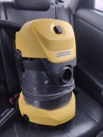 Пылесос строительный Karcher WD3, фотография 1