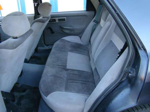 Автомобиль Ford Sierra 1.8, фотография 2