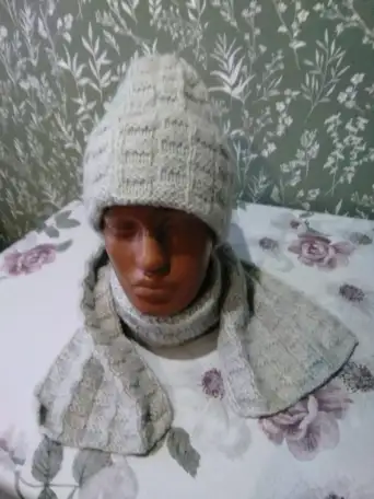 Вязаные шапки, береты, шарфы и другие изделия есть в наличии, вяжу и под заказ, фотография 5