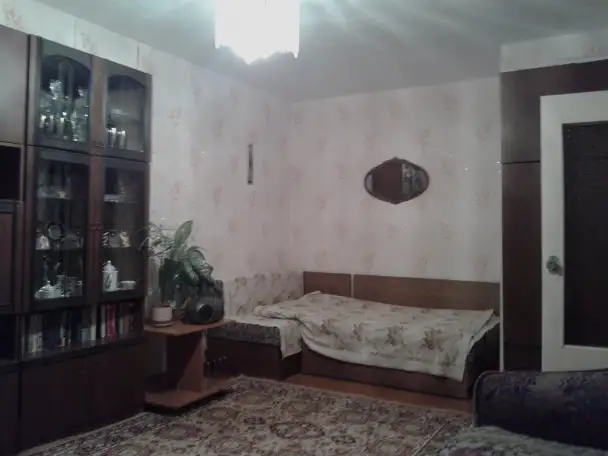 Комната в двухкомнатной квартире на сутки, для заочников, ул.Крупской, фотография 1