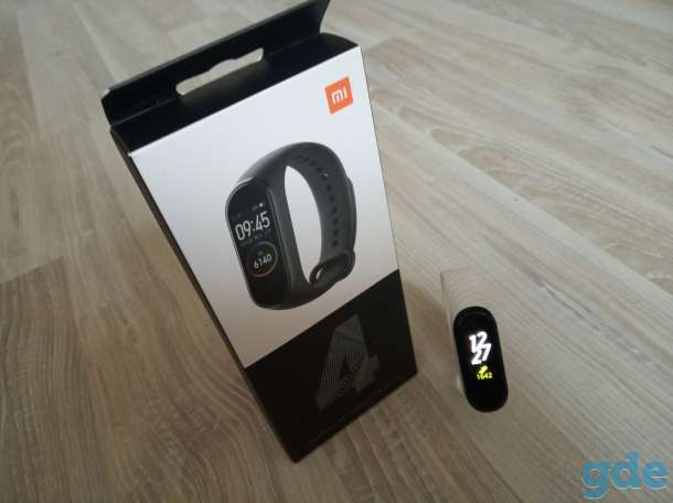 Фитнес-браслет Mi Band 4, фотография 1