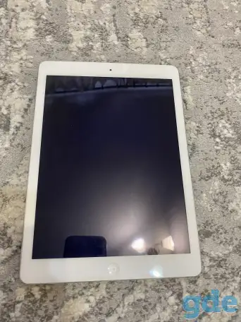 Планшет Apple iPad Air, фотография 1