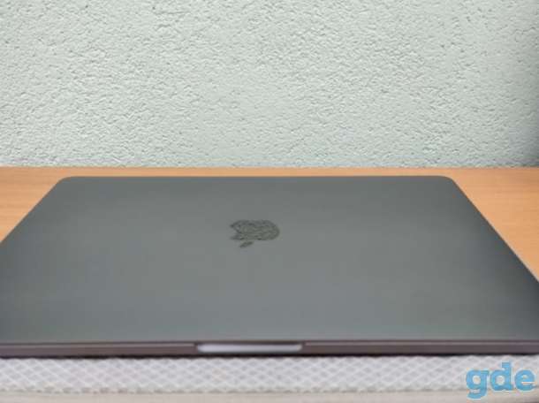 Продам Macbook Pro (13-inch, 2017, Four Thunderbolt 3 Ports), фотография 1