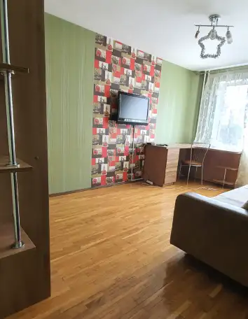 Продается 4-комн.кв., все раздельно, центр, Червякова 57, фотография 3
