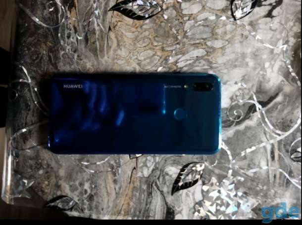 Телифон Huawei p smart 2019, фотография 1