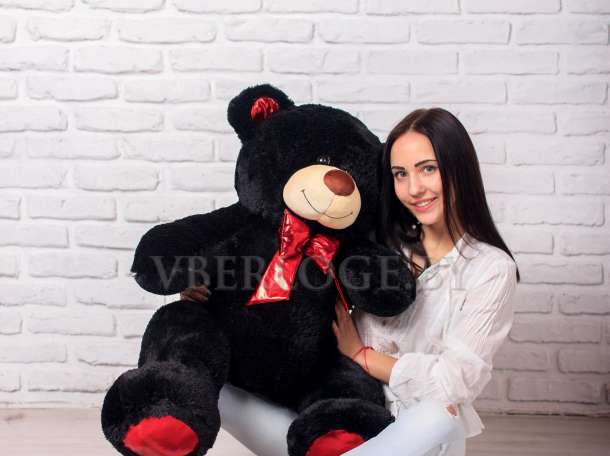 Огромный плюшевый медведь, фотография 3