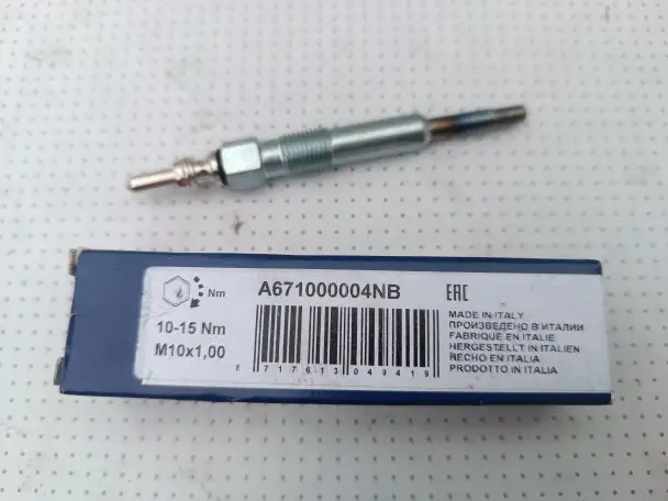 Свеча накаливания 11V M10/1 Denso DG-005 original plug, фотография 1