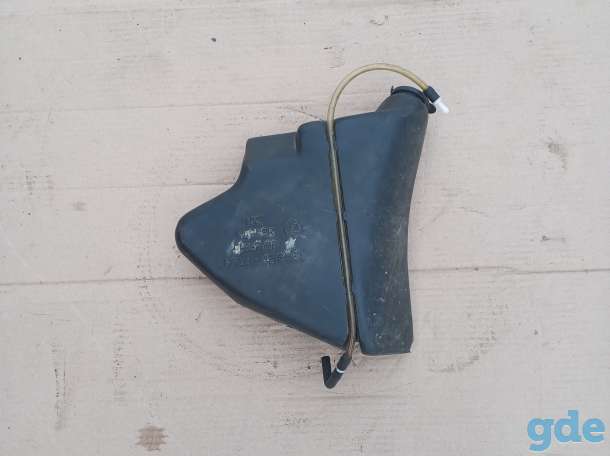 Продам бачок омывателя к Хундай H100 , 1998, фотография 2