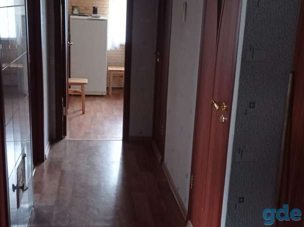Продаётся 4-х комнатная квартира в г. п. Октябрьский, фотография 2