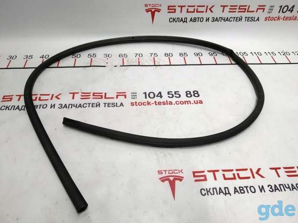 Зап. части для авто Tesla. Уплотнитель нижний двери передней левой/правой Tesla model XCD FRONT, фотография 2