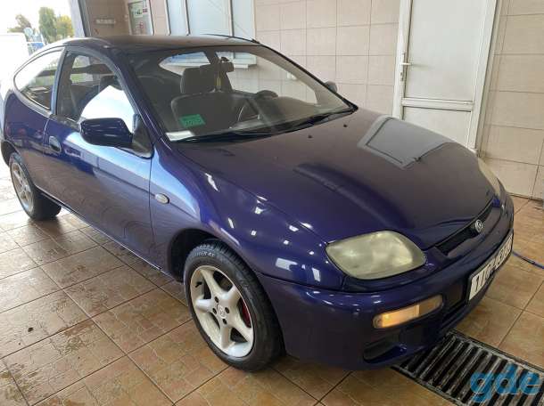 Mazda 323, 1.3 бензин, 1994 г.в., фотография 3