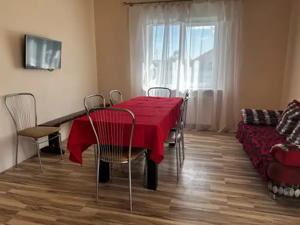 Коттедж на сутки г. Брест (Беларусь) сдаю 14 спальных мест 5 комнат, фотография 3