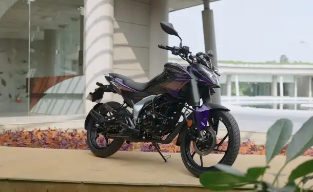 Мотоцикл Bajaj Pulsar N125, фотография 2