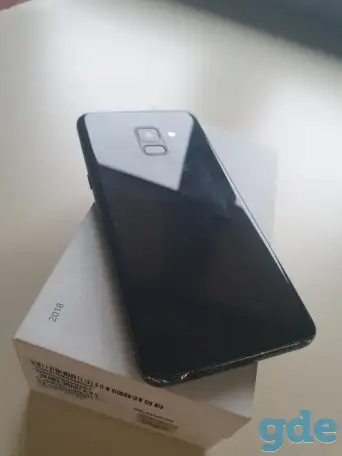Samsung А8 (2018), фотография 3