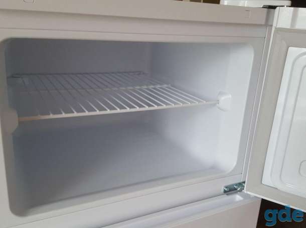 Холодильник с морозильником Beko RDSK240M20W, фотография 8
