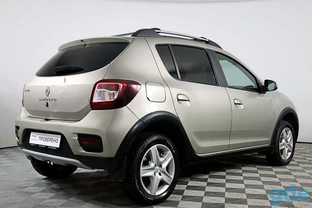 Renault Sandero МКПП 2016, фотография 4