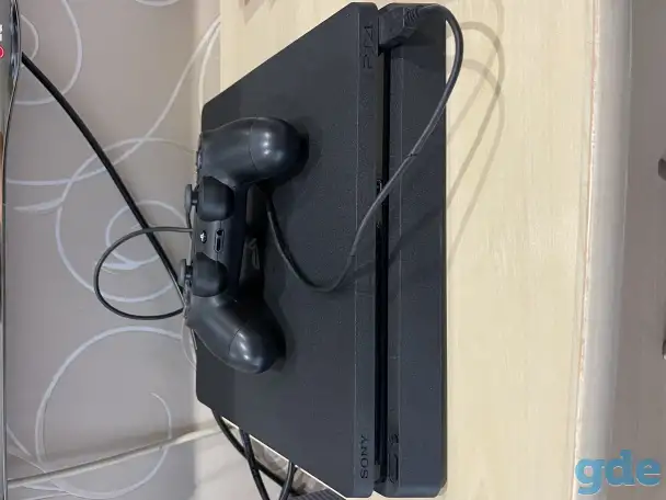 PlayStation 4, Sony, фотография 3