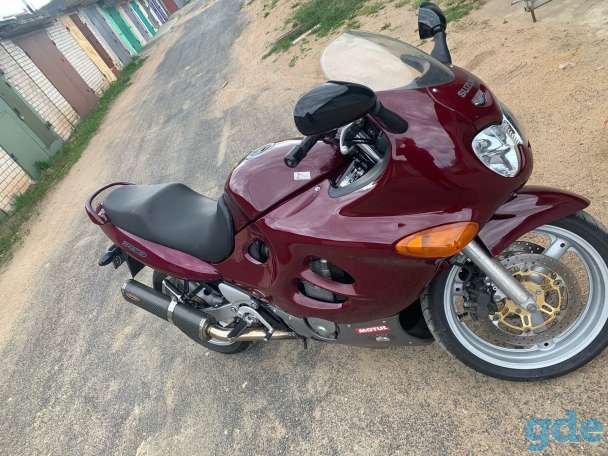 Suzuki Katana 750, фотография 2