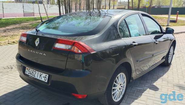 Рено Лагуна 3 2011г Renault Laguna, фотография 3
