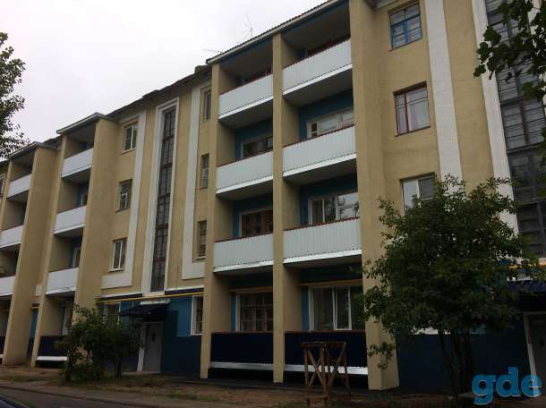 Продаю  1/2 долю в трехкомнатной квартире, ул. Новая Заря, 2., фотография 1