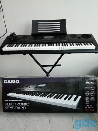 ПРОДАМ КЛАВИШИ CASIO WK-7600. 76 клавиш. Стойка в комплект не входит. Стойка отдельно 150 руб., фотография 1