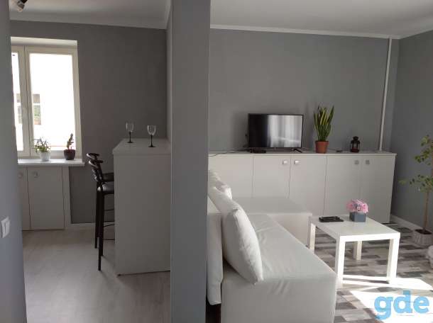 Квартира посуточно, ул. В. Ленина, д. 60, фотография 1