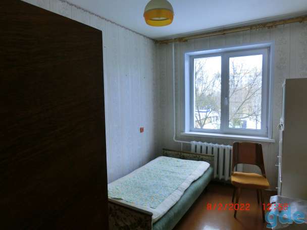 2 комн.кв  ул Притыцкого д 12  4 эт общ.пл.38.4 жил.пл 24.2 кухня 6.1 санузел раздельный  телефон окна ПВХ вход. дверь м, фотография 3