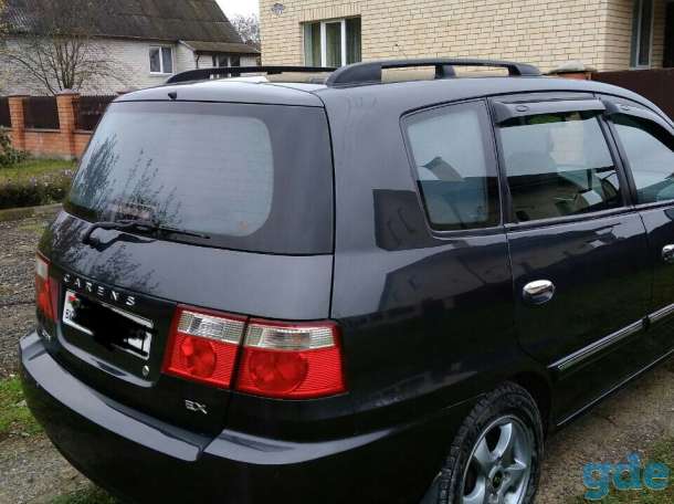 Киа каренс 2005г Kia, фотография 4