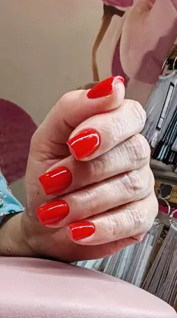 Маникюр, педикюр, фотография 1