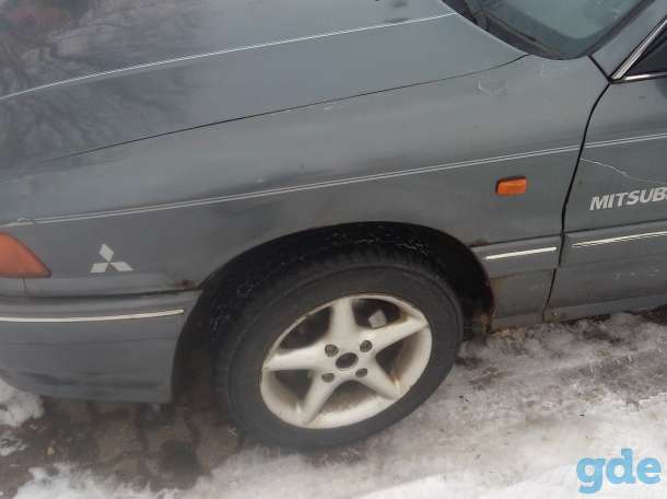 Автомобиль Мицубиси Галант, фотография 4