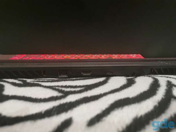 Игровой ноутбук ASUS ROG Strix G15 G512L, фотография 5