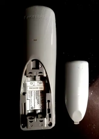 Радиотелефон с АОН Panasonik KX-TG1105RU, фотография 2