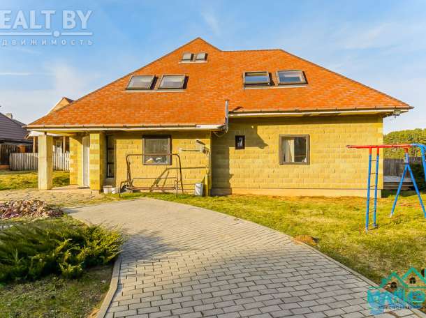Продам коттедж с баней возле МКАД, Сиреневая улица, фотография 1