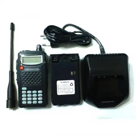 Рации Kenwood TH-K2AT TURBO VHF, 6Вт, зарядное, антенна, аккумулятор. Новая, фотография 4