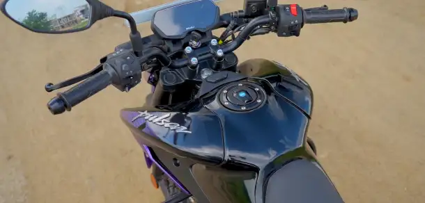 Мотоцикл Bajaj Pulsar N125, фотография 11