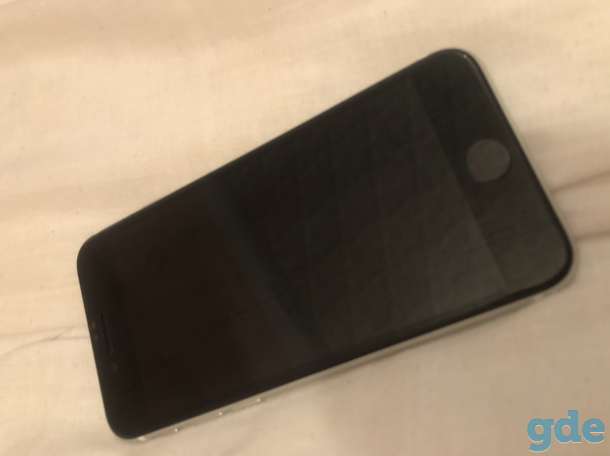 Продам IPhone SE 2021, фотография 3