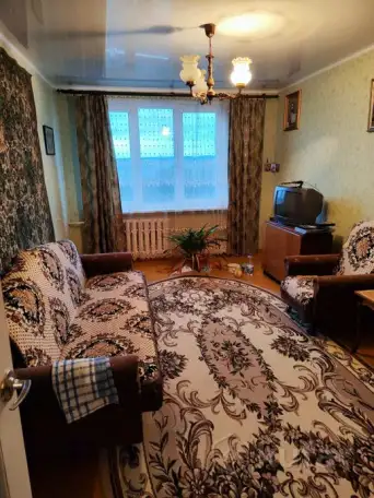 Продажа квартиры, ул Тополёвая 27/1, фотография 1