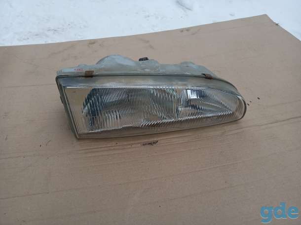 Продам правую фару к Хундай H100 1998, фотография 1