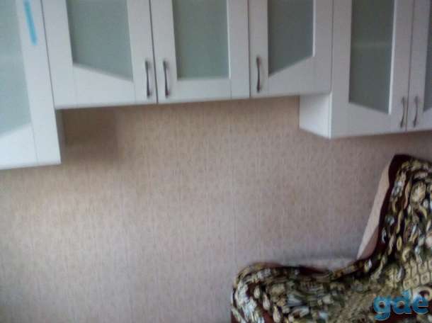 Сдам комнату, улица Домбровского дом 3, фотография 2