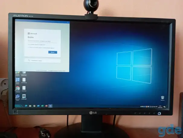 Продам компьютер с монитором и столом, фотография 3
